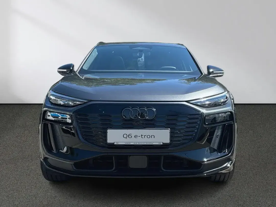Audi Q6 e-tron quattro Matrix LED S line - Thumbnail 3