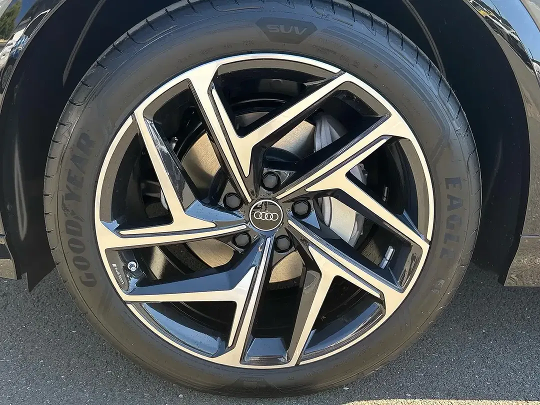 Audi Q6 e-tron quattro Matrix LED S line - Thumbnail 6