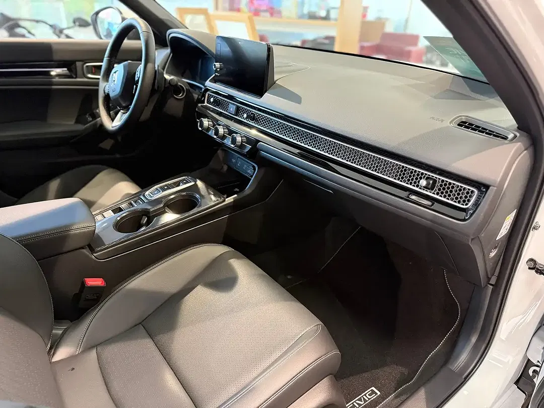 Honda Civic 2.0 Hybrid Advance - Thumbnail 11