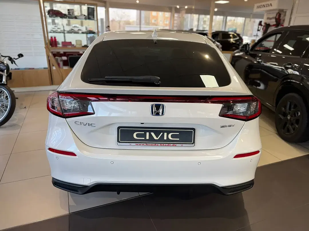 Honda Civic 2.0 Hybrid Advance - Thumbnail 3