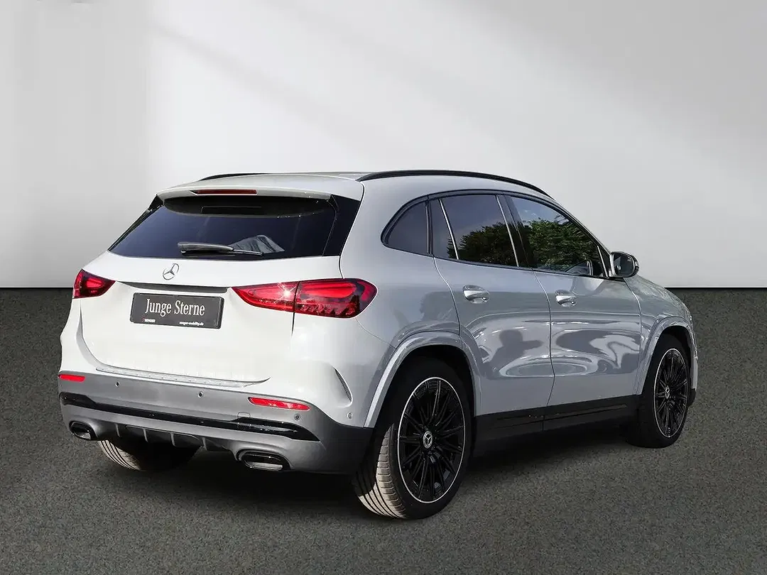 Mercedes-Benz GLA 200 AMG Edition Night - Thumbnail 2