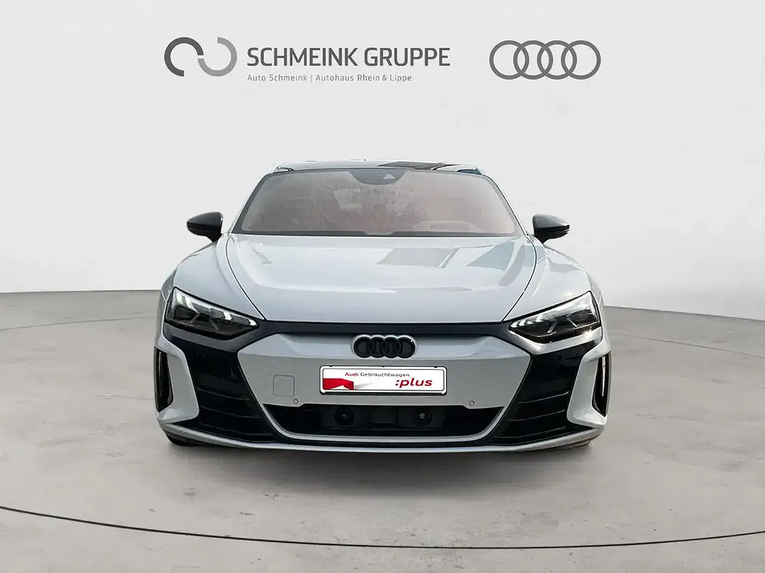 Audi RS e-tron GT - Thumbnail 8