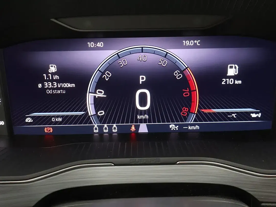 Skoda Superb 1.5 TSI ACT - Thumbnail 2