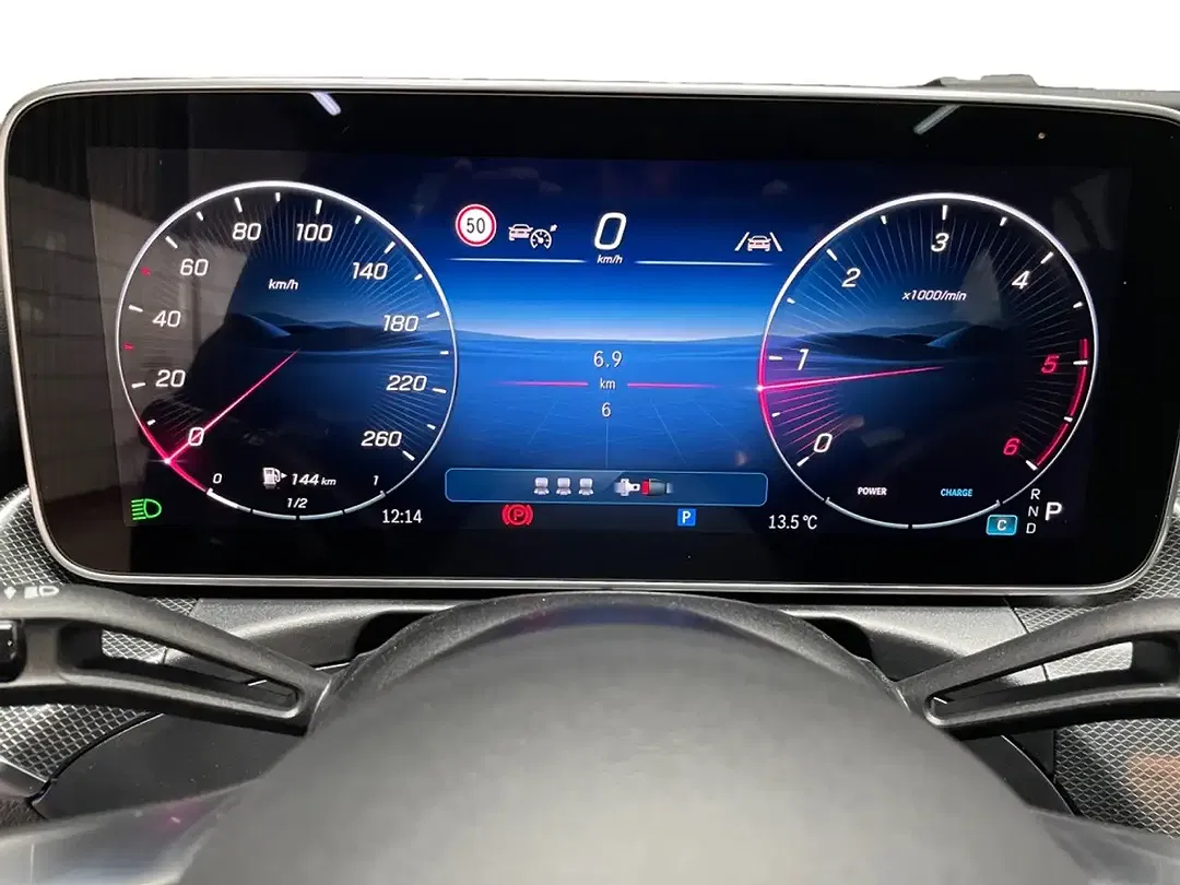 Mercedes-Benz C 300 AMG MBUX Burmester Night - Thumbnail 9