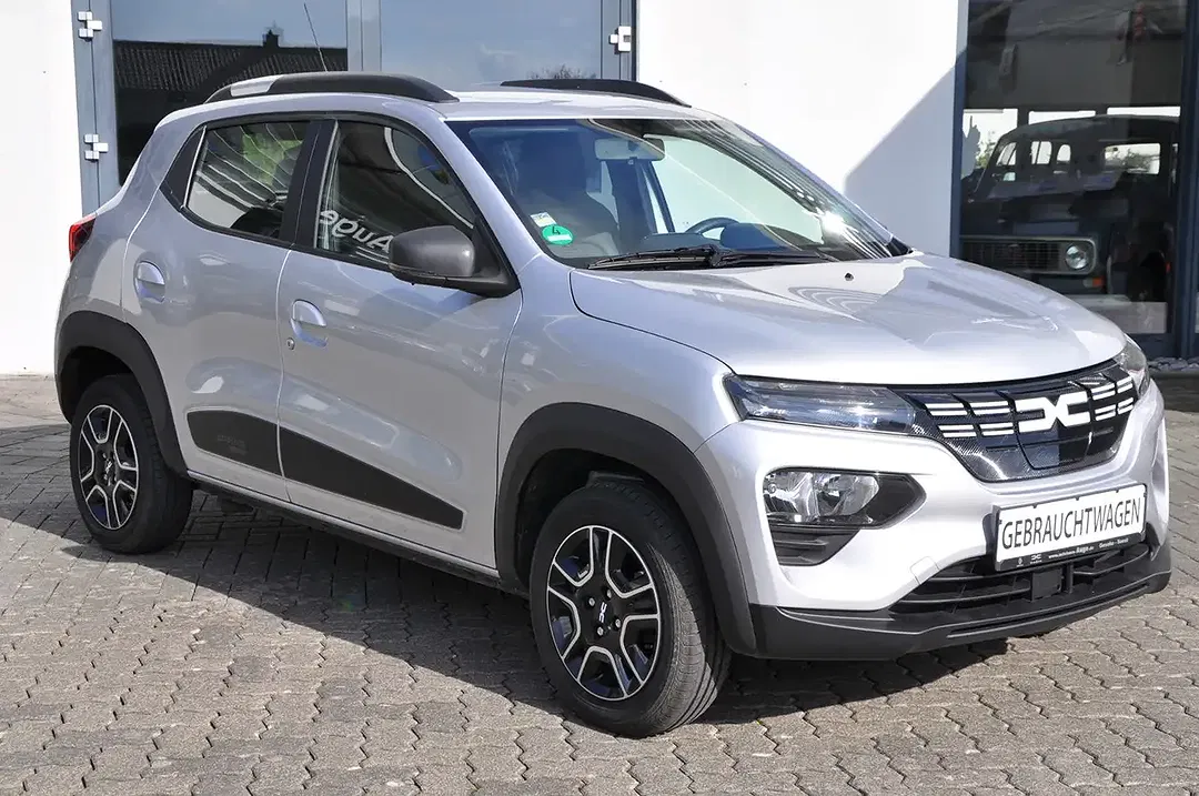 Dacia Spring EV Essential - Thumbnail 4