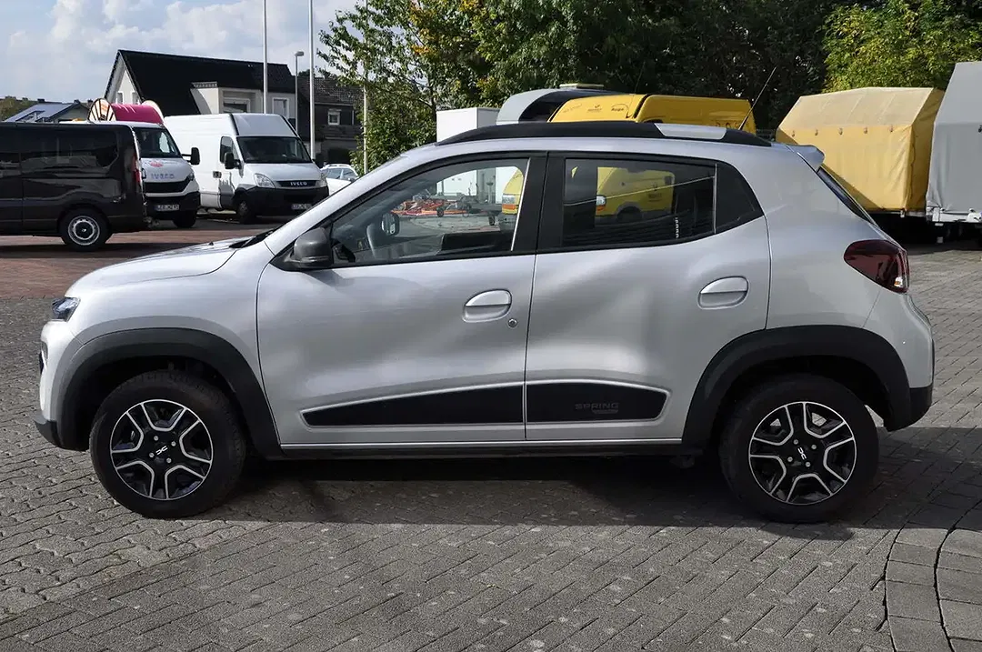 Dacia Spring EV Essential - Thumbnail 9