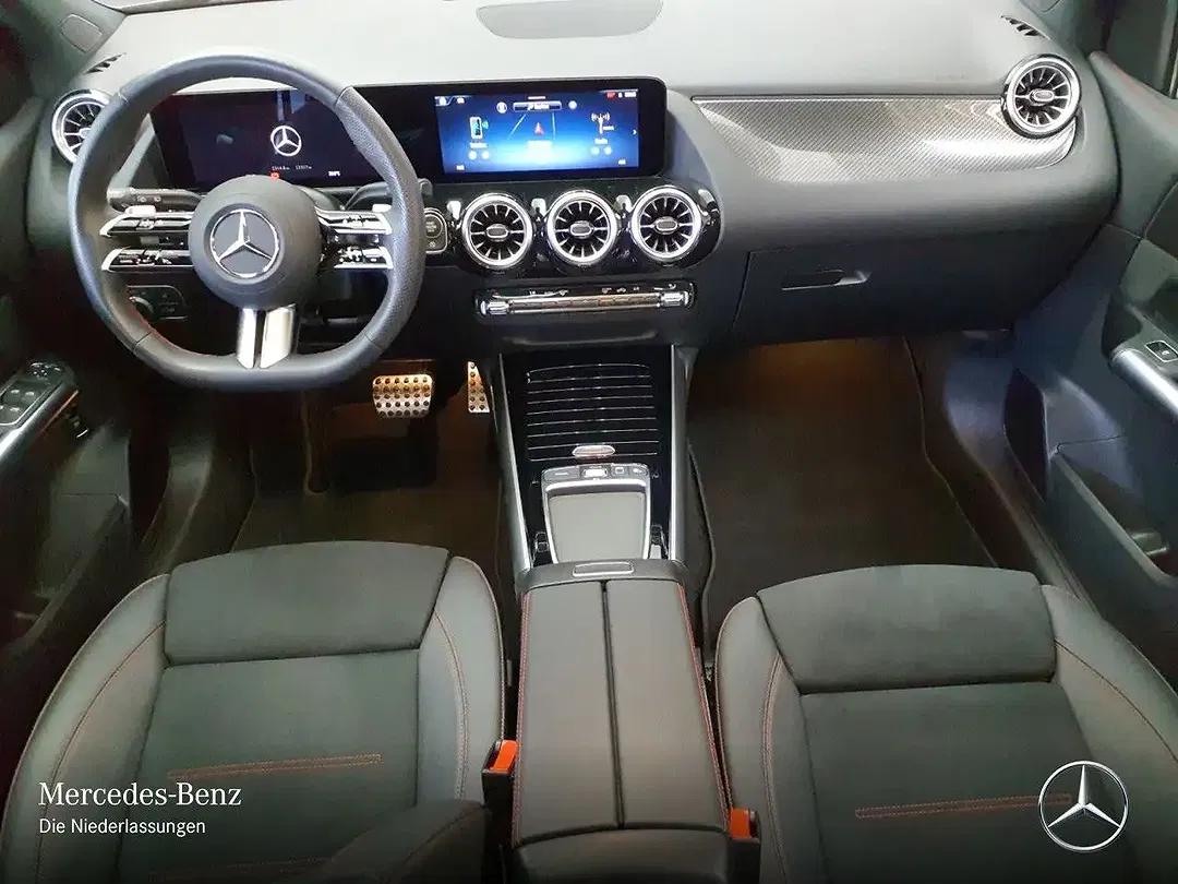 Mercedes-Benz B 180 7G-TRONIC AMG - Thumbnail 12