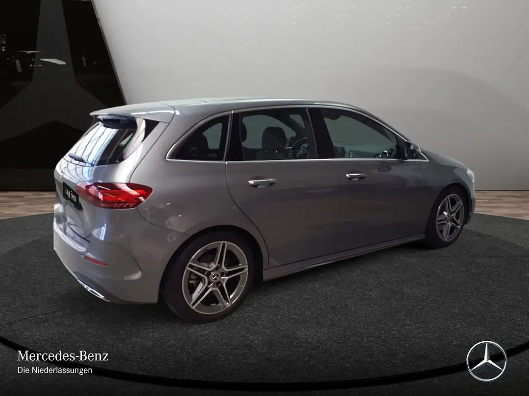 Mercedes-Benz B 180 7G-TRONIC AMG - Thumbnail 7