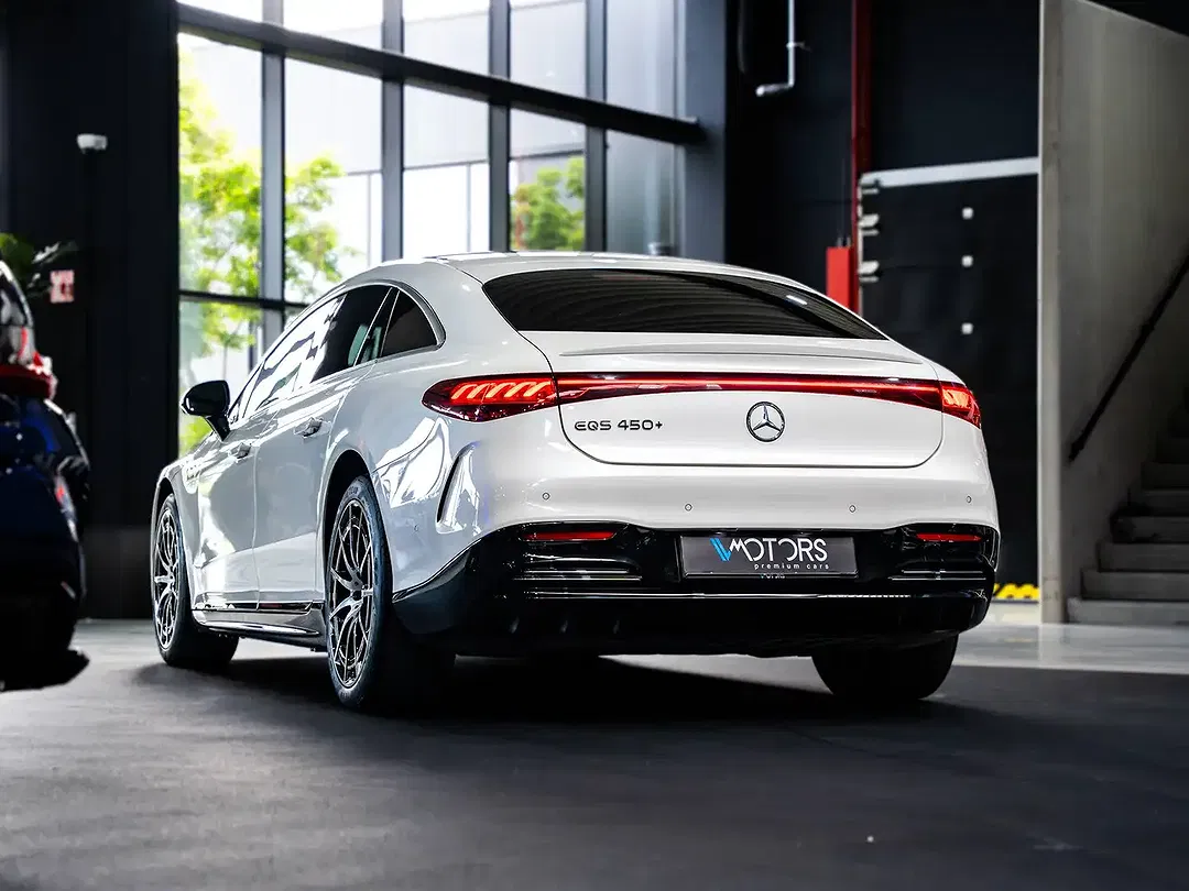 Mercedes-Benz EQS 450 AMG Line - Thumbnail 3