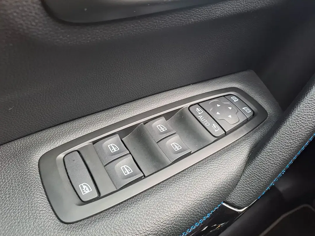 Renault Kadjar Limited - Thumbnail 20