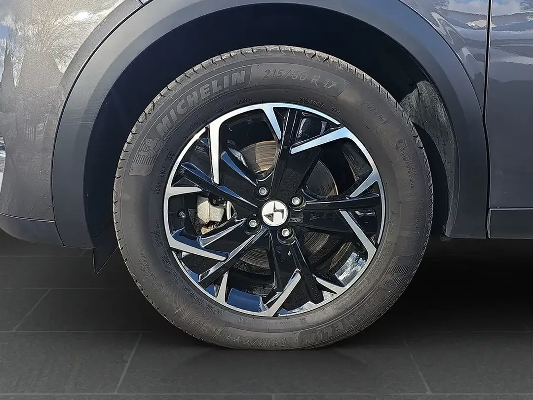 DS Automobiles DS 3 Crossback - Thumbnail 8