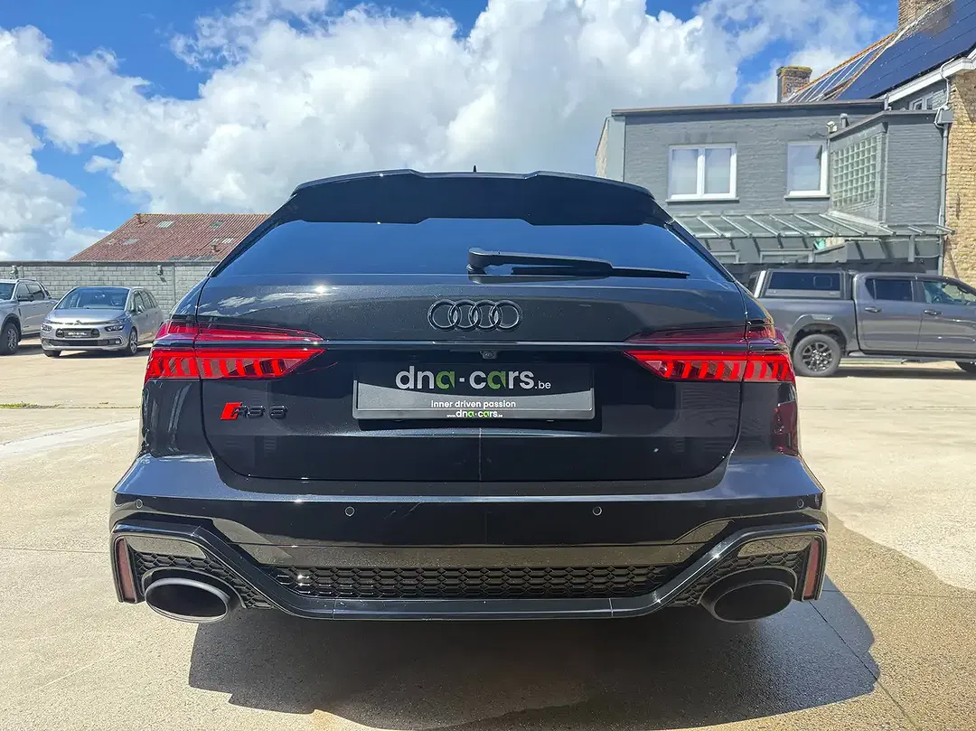 Audi RS6 4.0 V8 TFSI quattro performance RS Avant - Thumbnail 6
