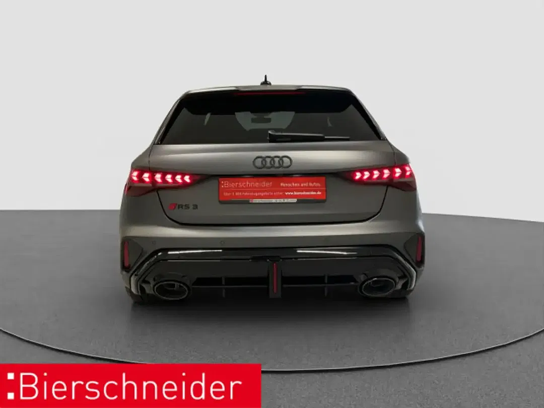 Audi RS3 Matrix LED Sportback - Thumbnail 4