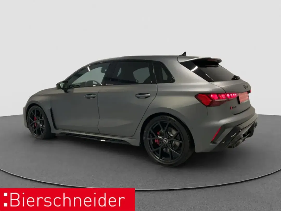 Audi RS3 Matrix LED Sportback - Thumbnail 5