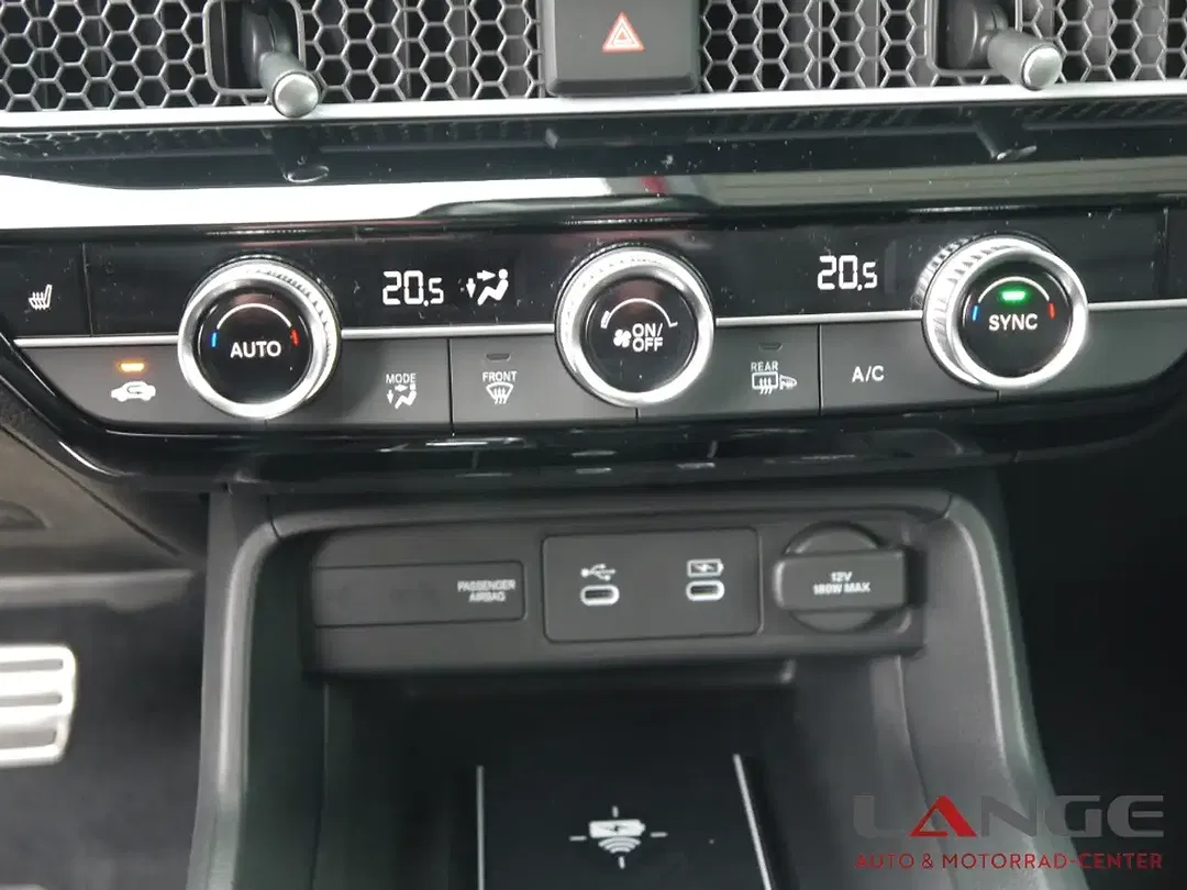 Honda Civic e:HEV Advance - Thumbnail 13