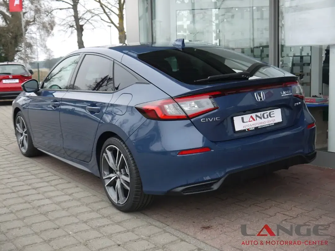Honda Civic e:HEV Advance - Thumbnail 3