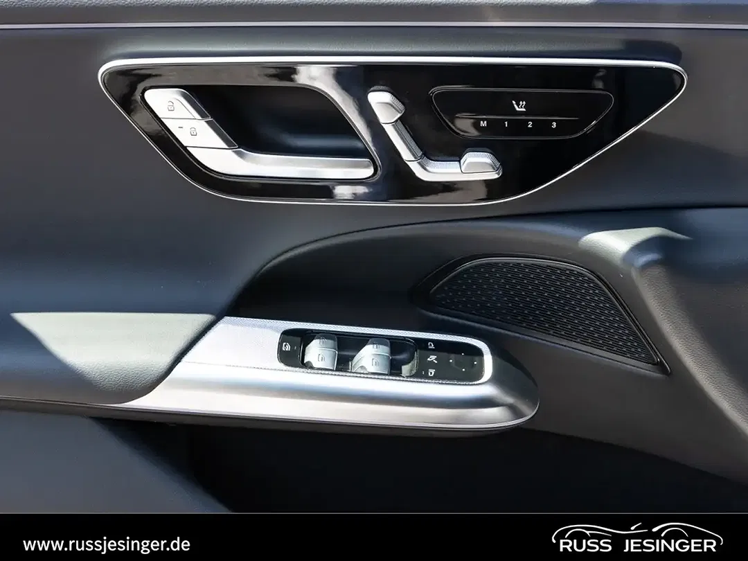 Mercedes-Benz E 300 Avantgarde - Thumbnail 12
