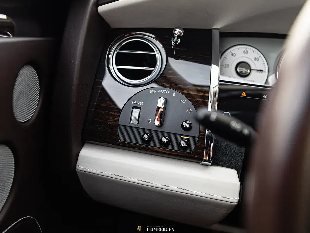 Rolls-Royce Ghost V12 - Thumbnail 12