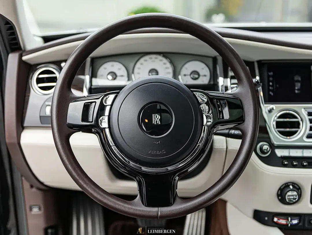 Rolls-Royce Ghost V12 - Thumbnail 13