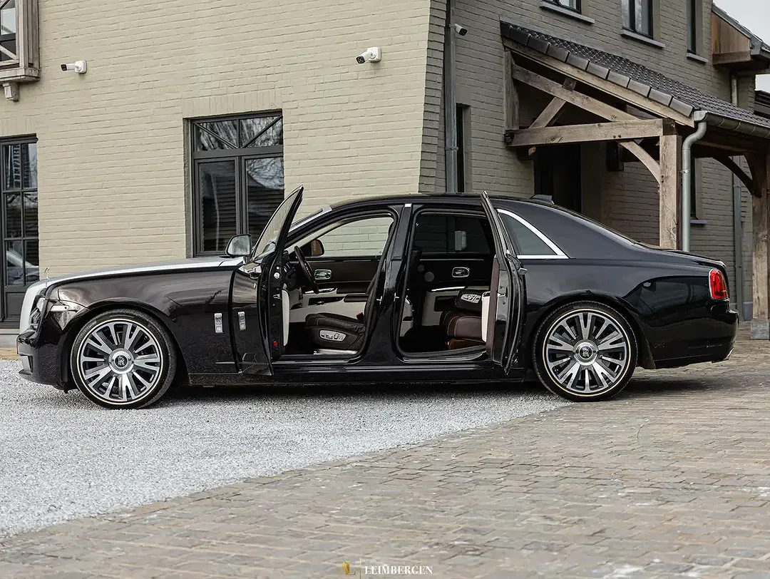 Rolls-Royce Ghost V12 - Thumbnail 6