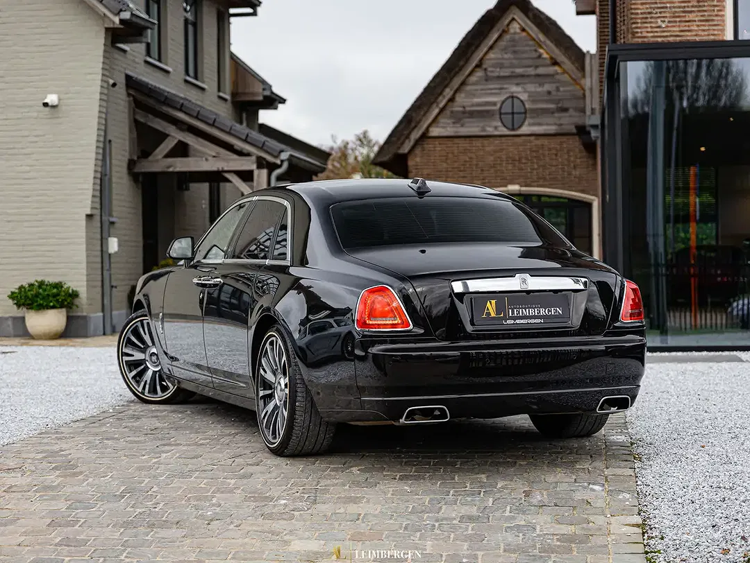 Rolls-Royce Ghost V12 - Thumbnail 8