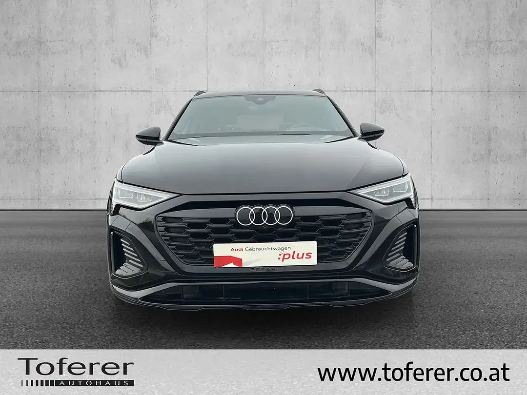 Audi Q8 55 e-tron quattro S line - foto 2