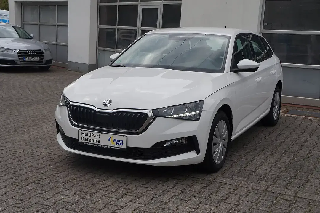 Skoda Scala Cool Plus - Thumbnail 11