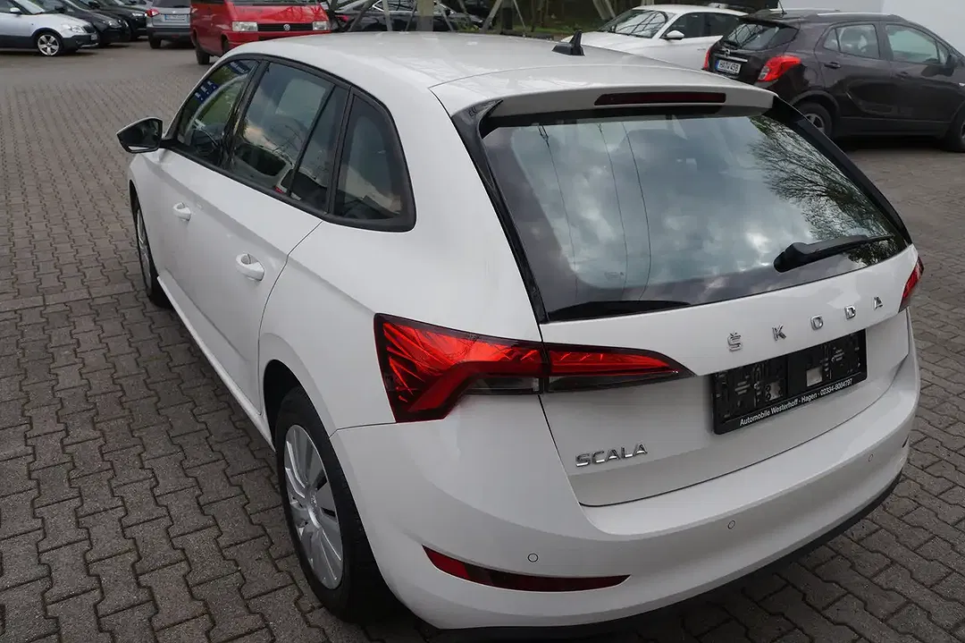 Skoda Scala Cool Plus - Thumbnail 5