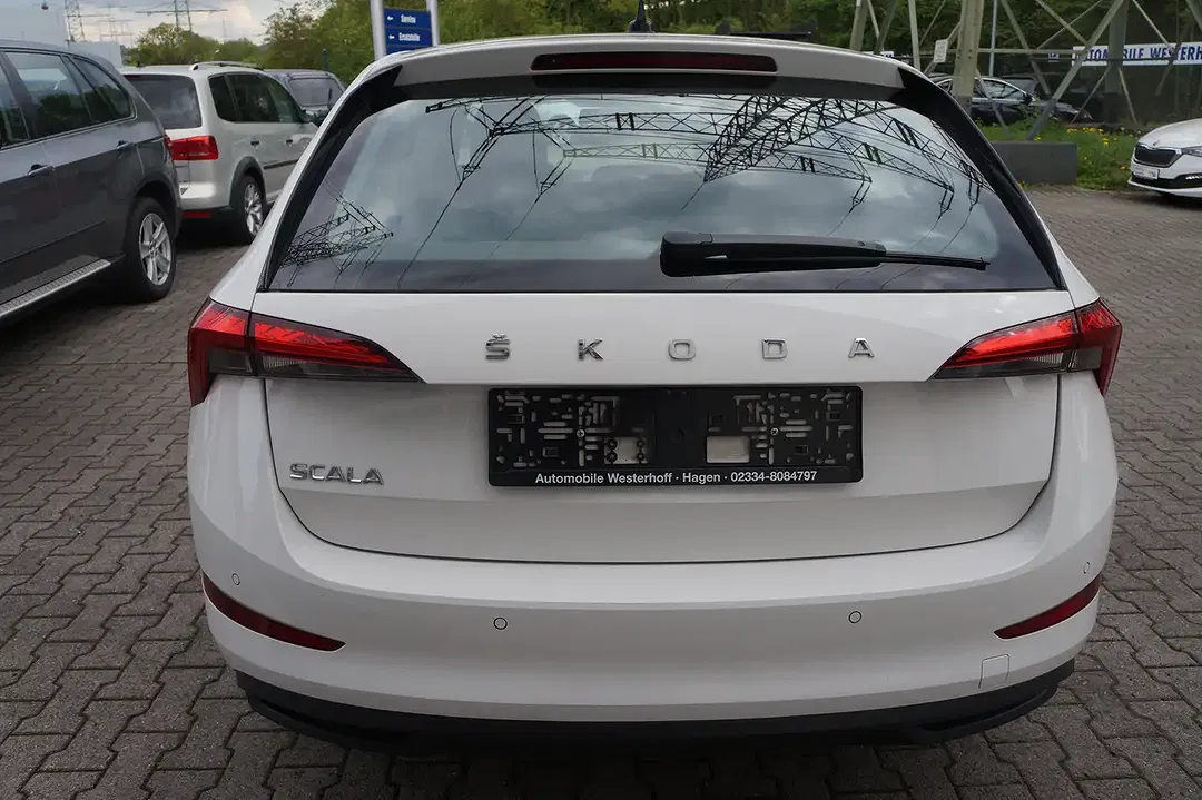 Skoda Scala Cool Plus - Thumbnail 6