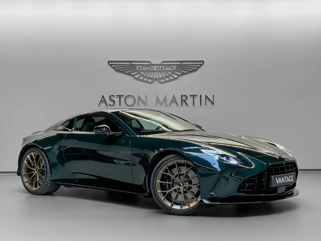 Aston Martin Vantage Coupe - Afbeelding 1