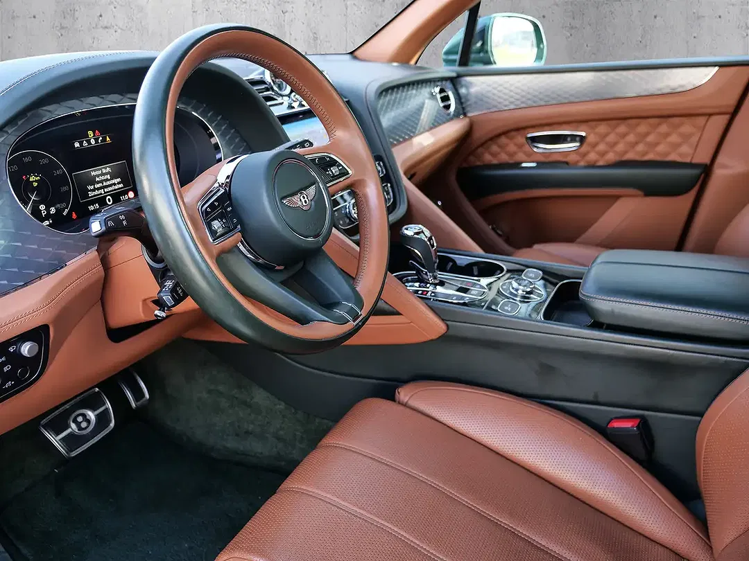 Bentley Bentayga 4.0 V8 First Edition - Thumbnail 10