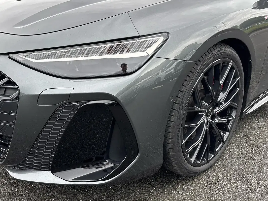 Audi A6 3.0 TFSI quattro Avant Edition One - Thumbnail 5
