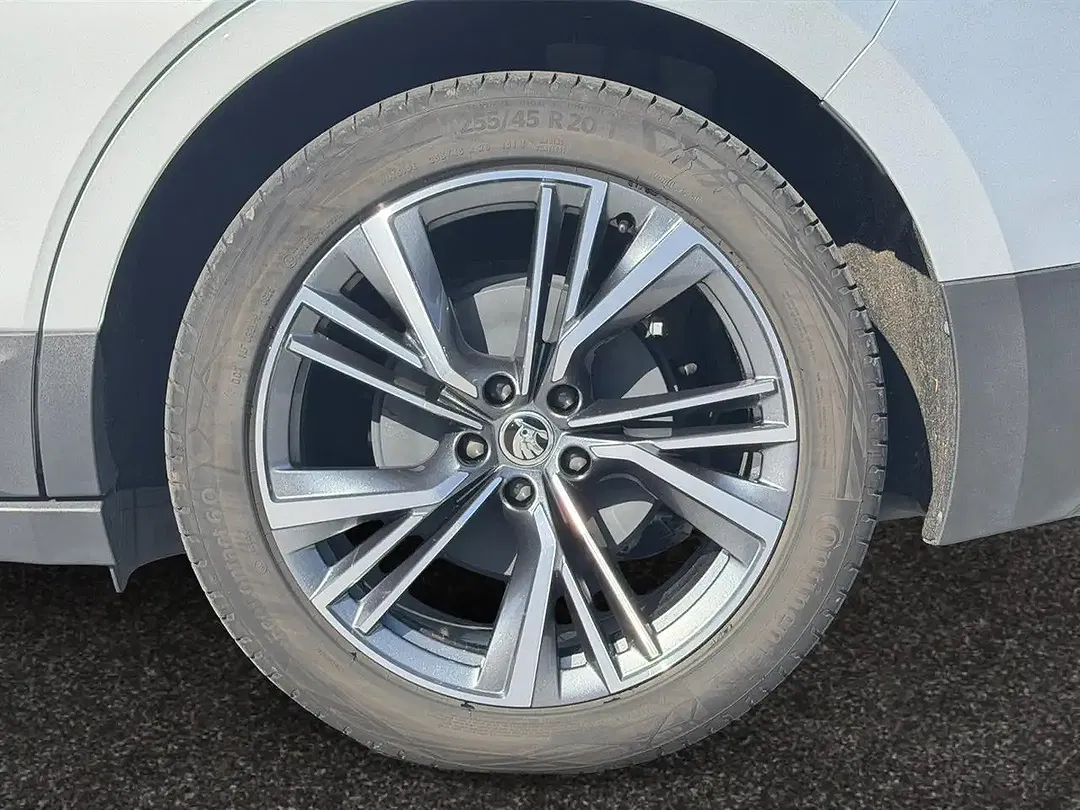 Skoda Enyaq 85 - Thumbnail 4