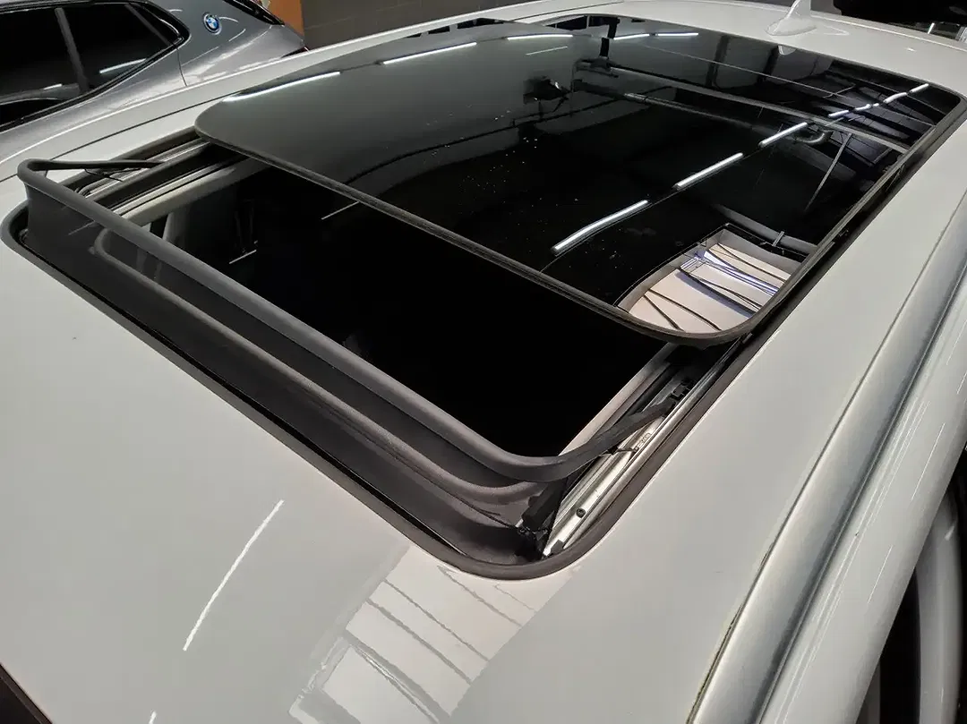 MG EHS PHEV Hybrid - Thumbnail 13