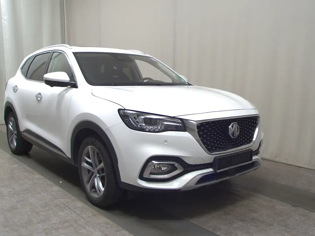 MG EHS PHEV Hybrid - Thumbnail 3