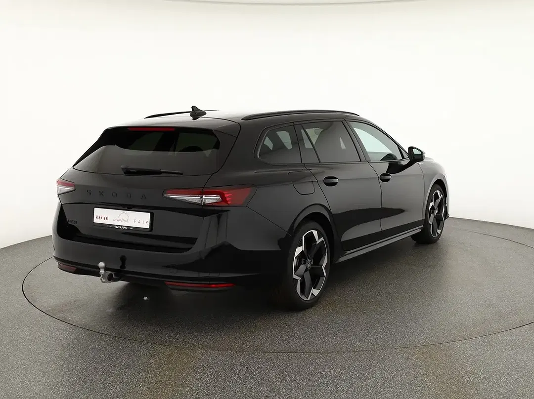 Skoda Superb 2.0 TSI DSG Combi Sportline - Thumbnail 4
