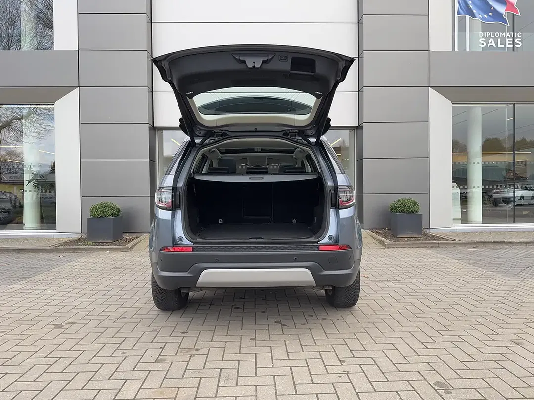 Land Rover Discovery Sport P300e 4x4 S - Thumbnail 7