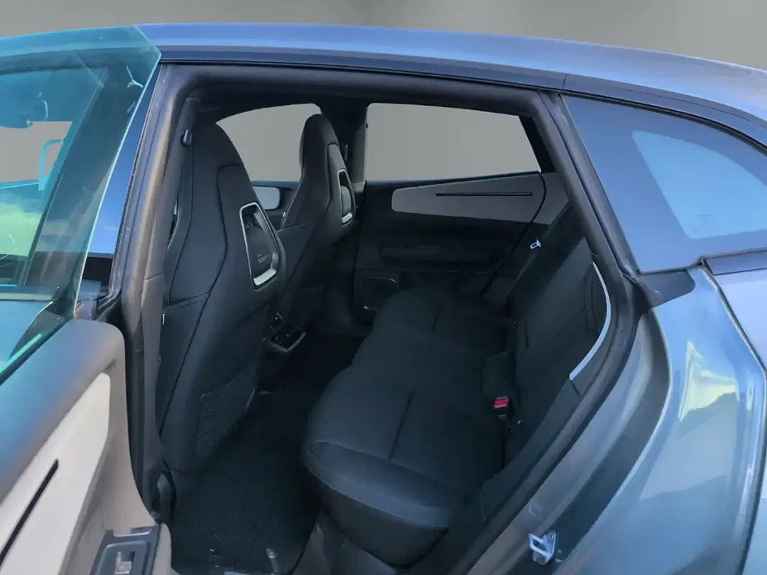 Polestar 4 100 kWh Long Range Single Motor Pilot Plus - Thumbnail 13