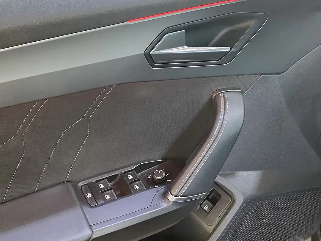 CUPRA Leon PHEV - Thumbnail 7