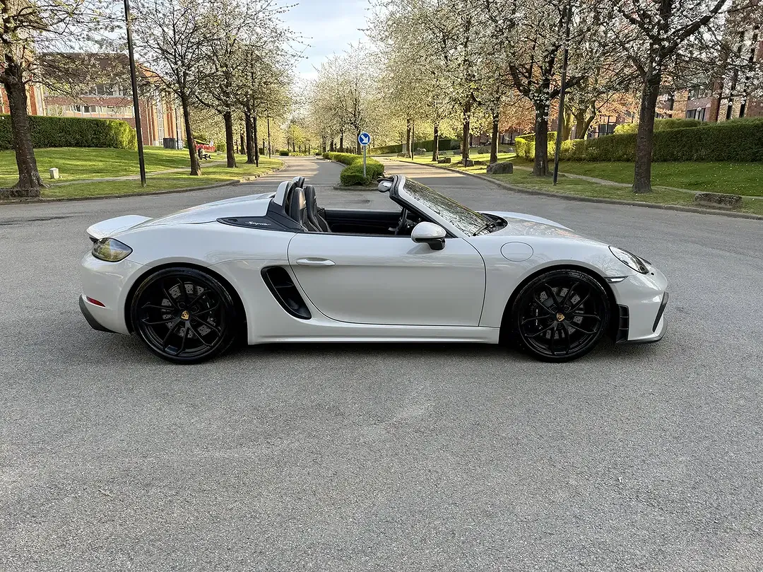 Porsche 718 Spyder 4.0 PDK Turbo - Thumbnail 9