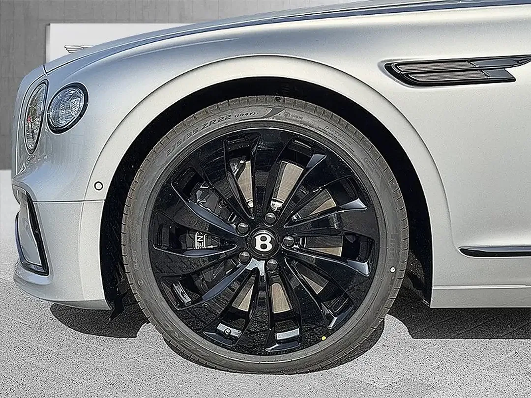 Bentley Flying Spur 4.0 V8 Hybrid - Thumbnail 8