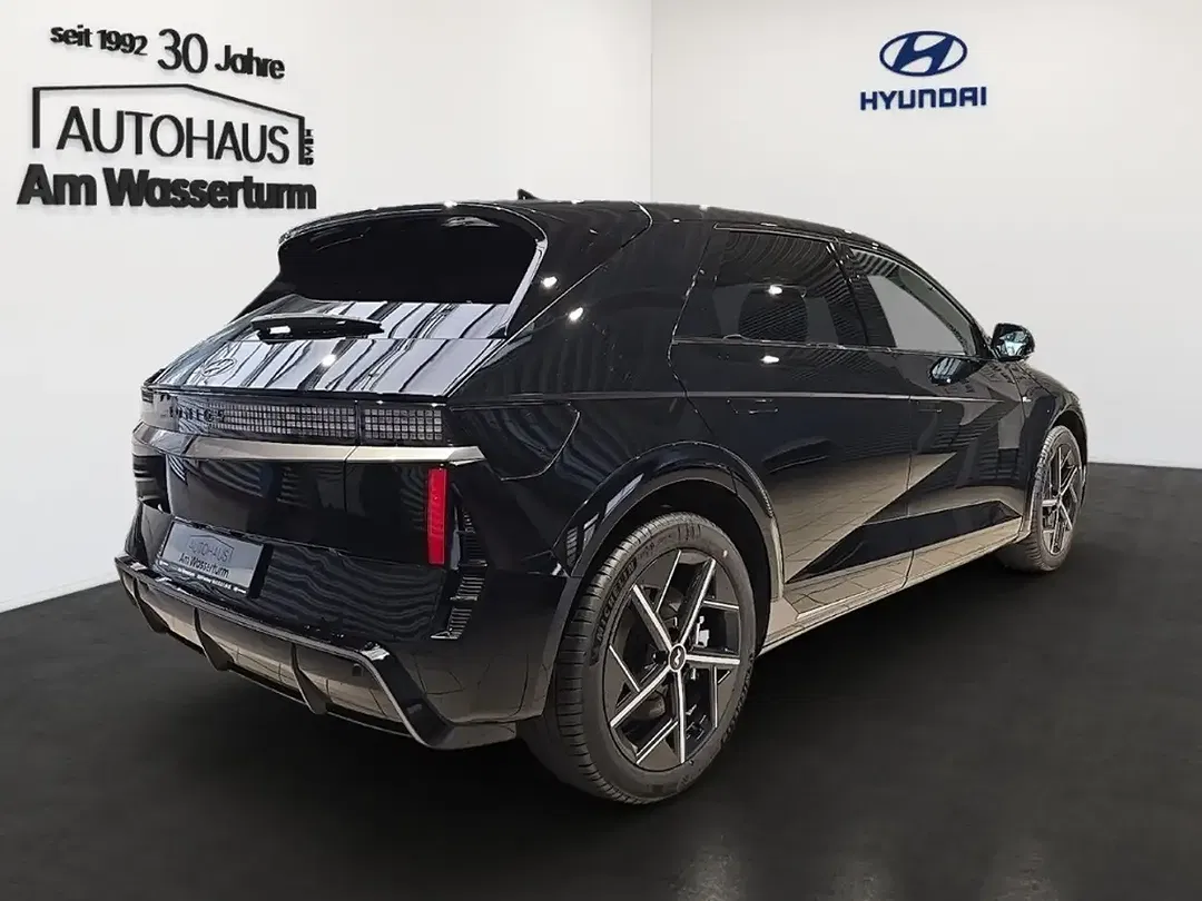 Hyundai IONIQ 5 N Line - Thumbnail 3