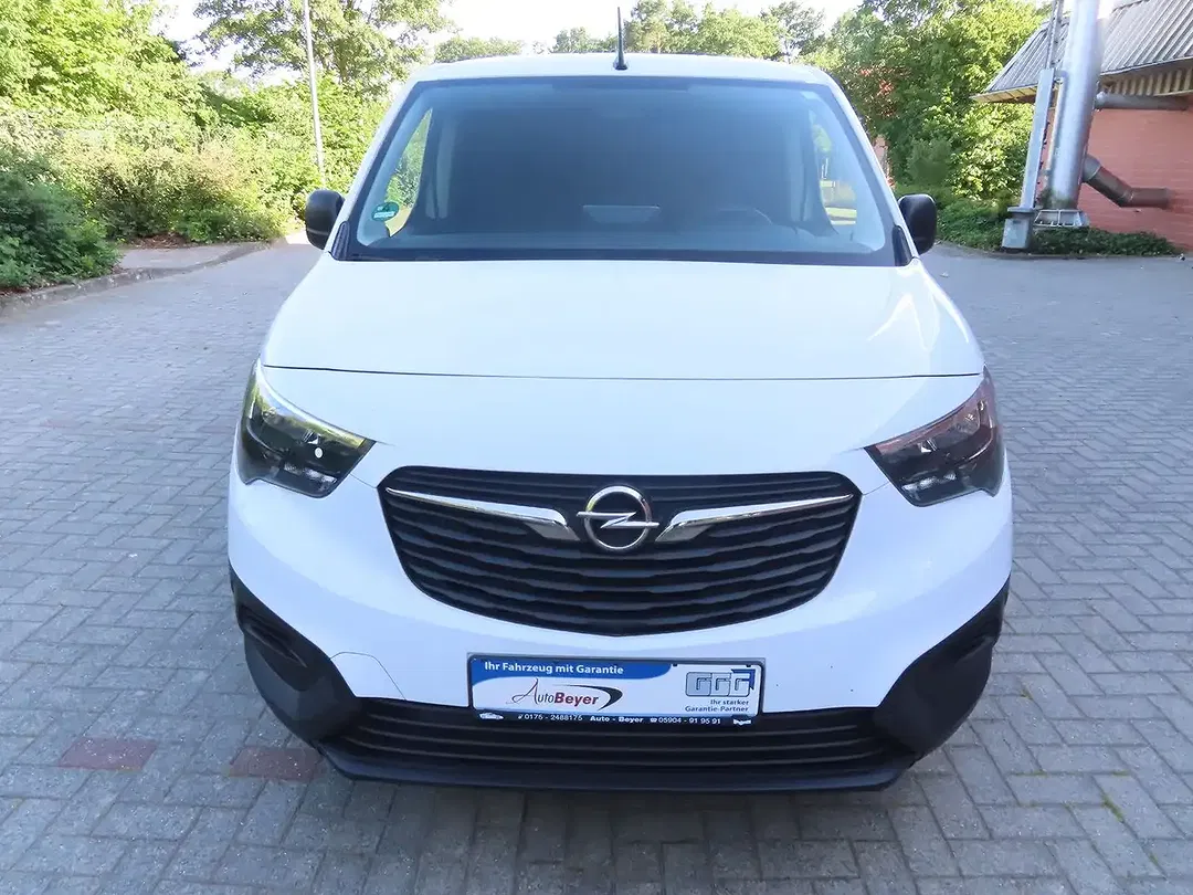 Opel Combo Cargo Edition - Thumbnail 8