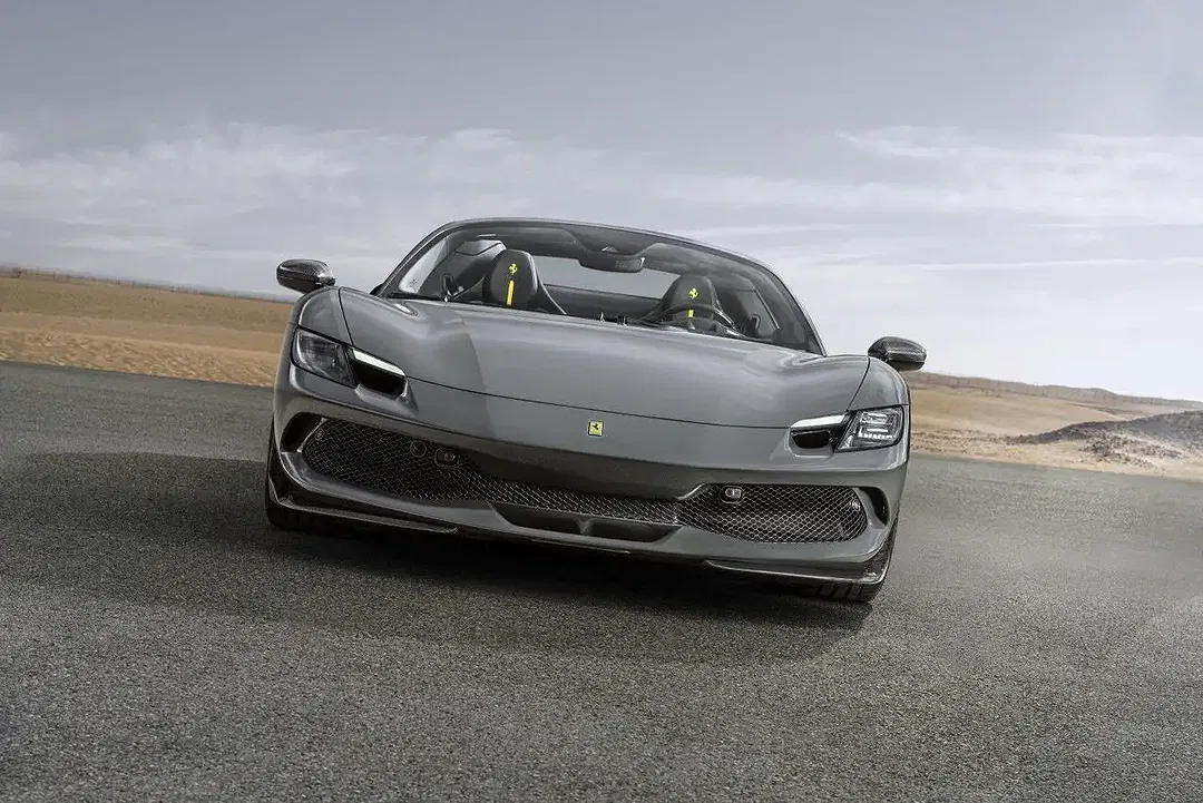 Ferrari 296 GTS - Thumbnail 11