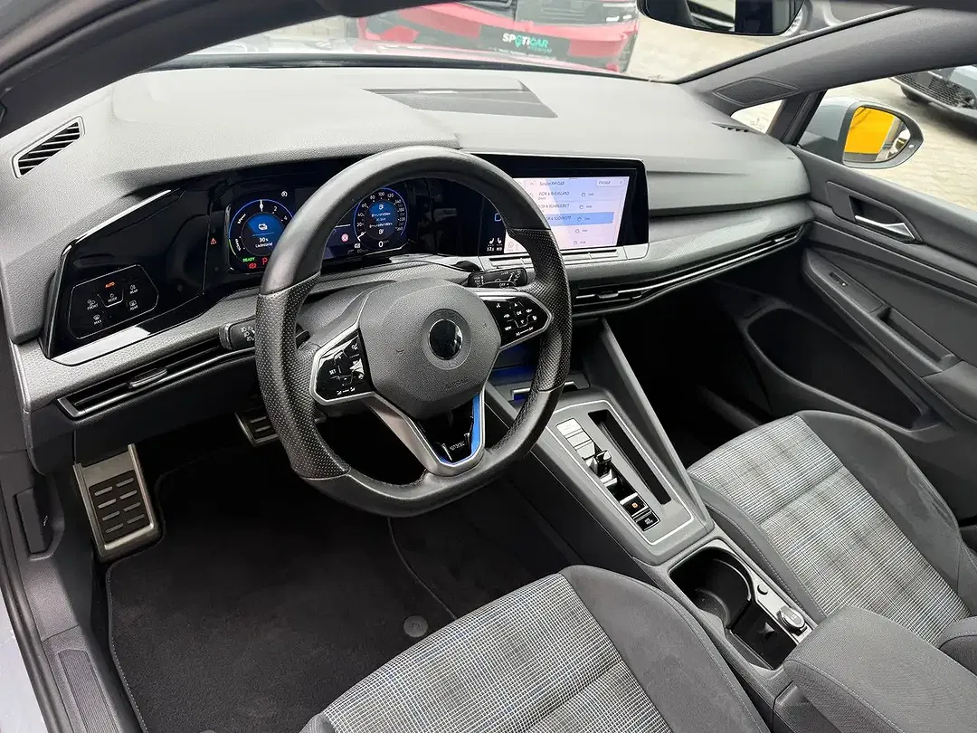 Volkswagen Golf eHybrid GTE - Thumbnail 10