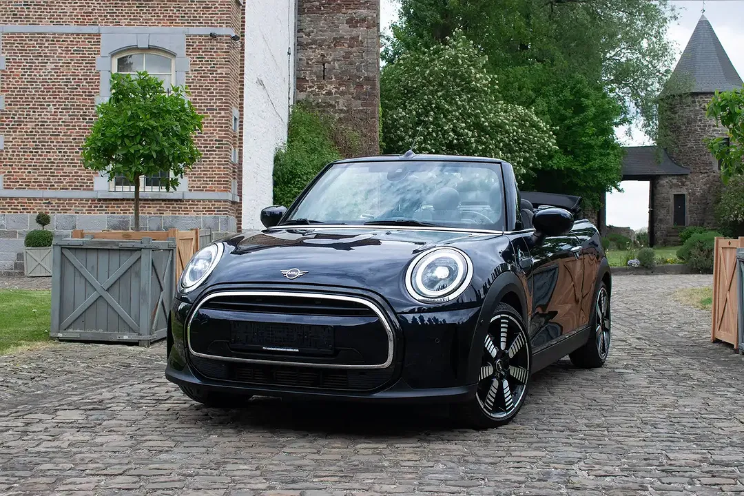 MINI One Cabrio - Thumbnail 6