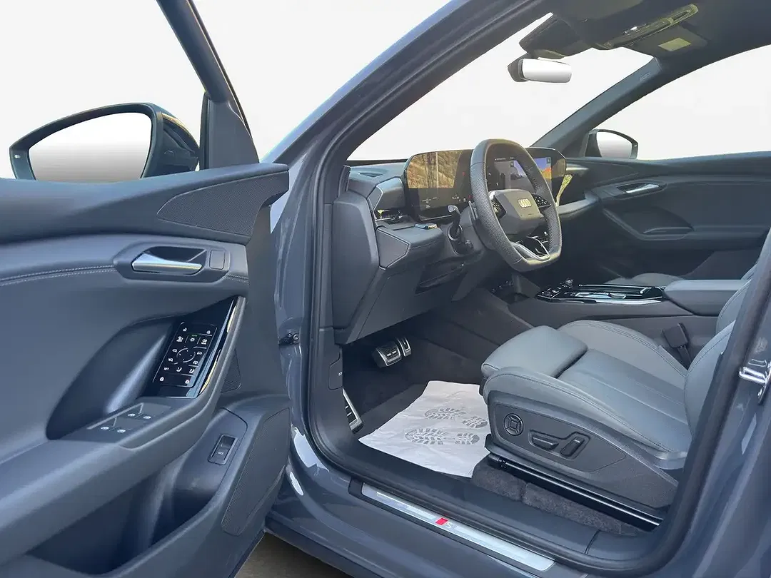 Audi SQ6 e-tron - Thumbnail 11