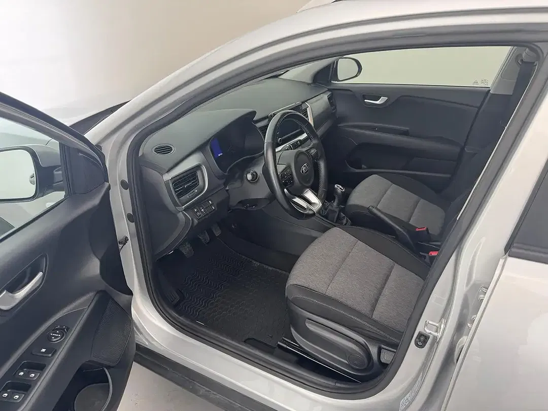 Kia Stonic 1.0 - Thumbnail 9