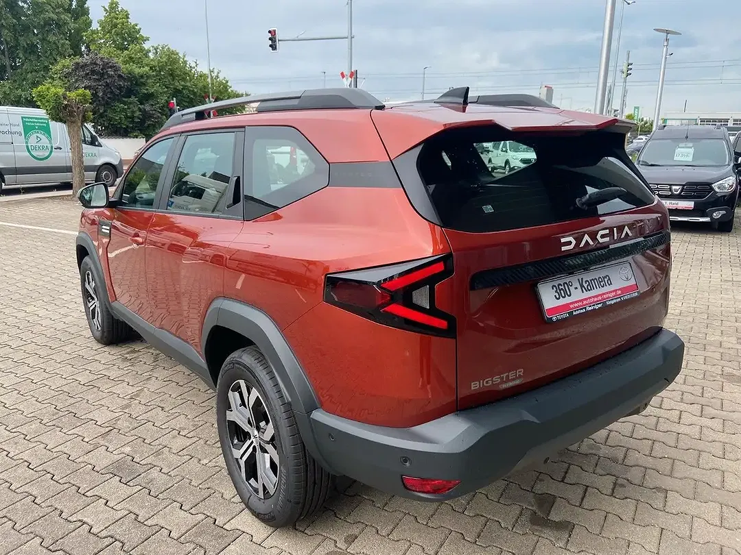 Dacia Bigster Hybrid Expression - Thumbnail 3