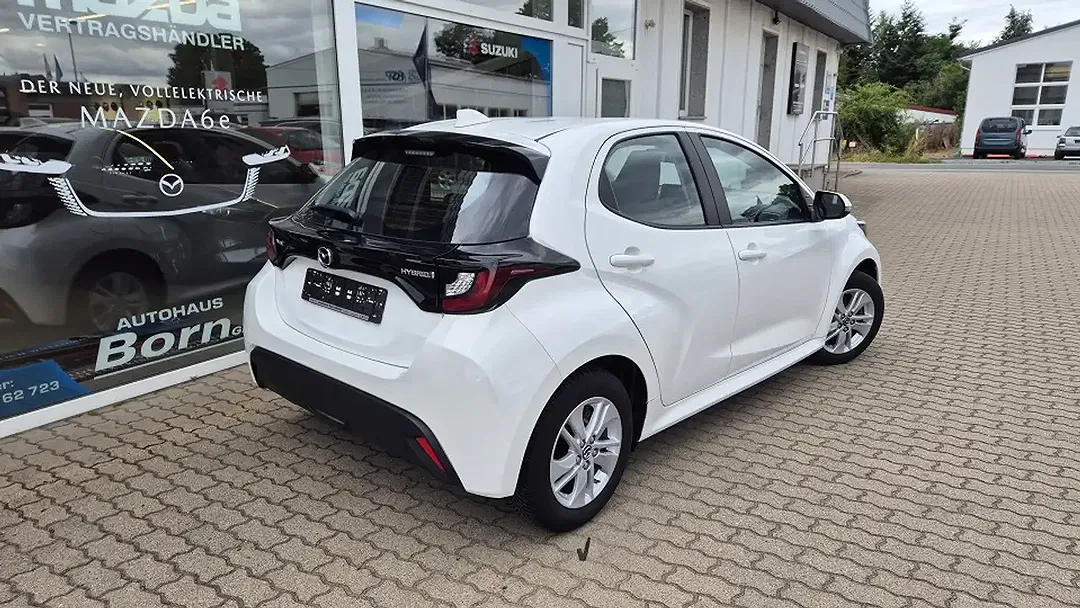 Mazda 2 1.5 VVT-i Hybrid - Thumbnail 3